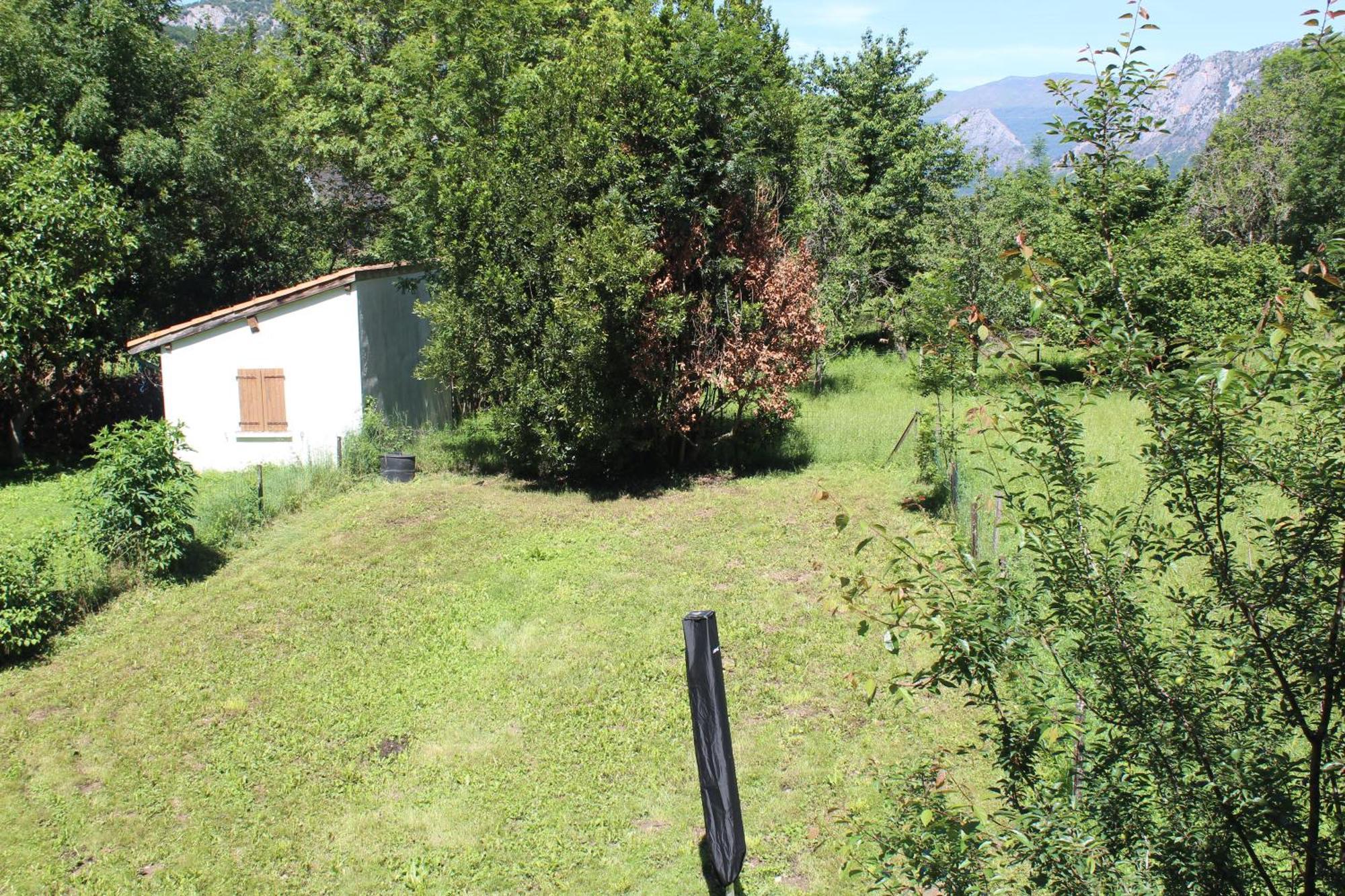 Maison De Charme Calme Entouree De Montagne Ussat Экстерьер фото